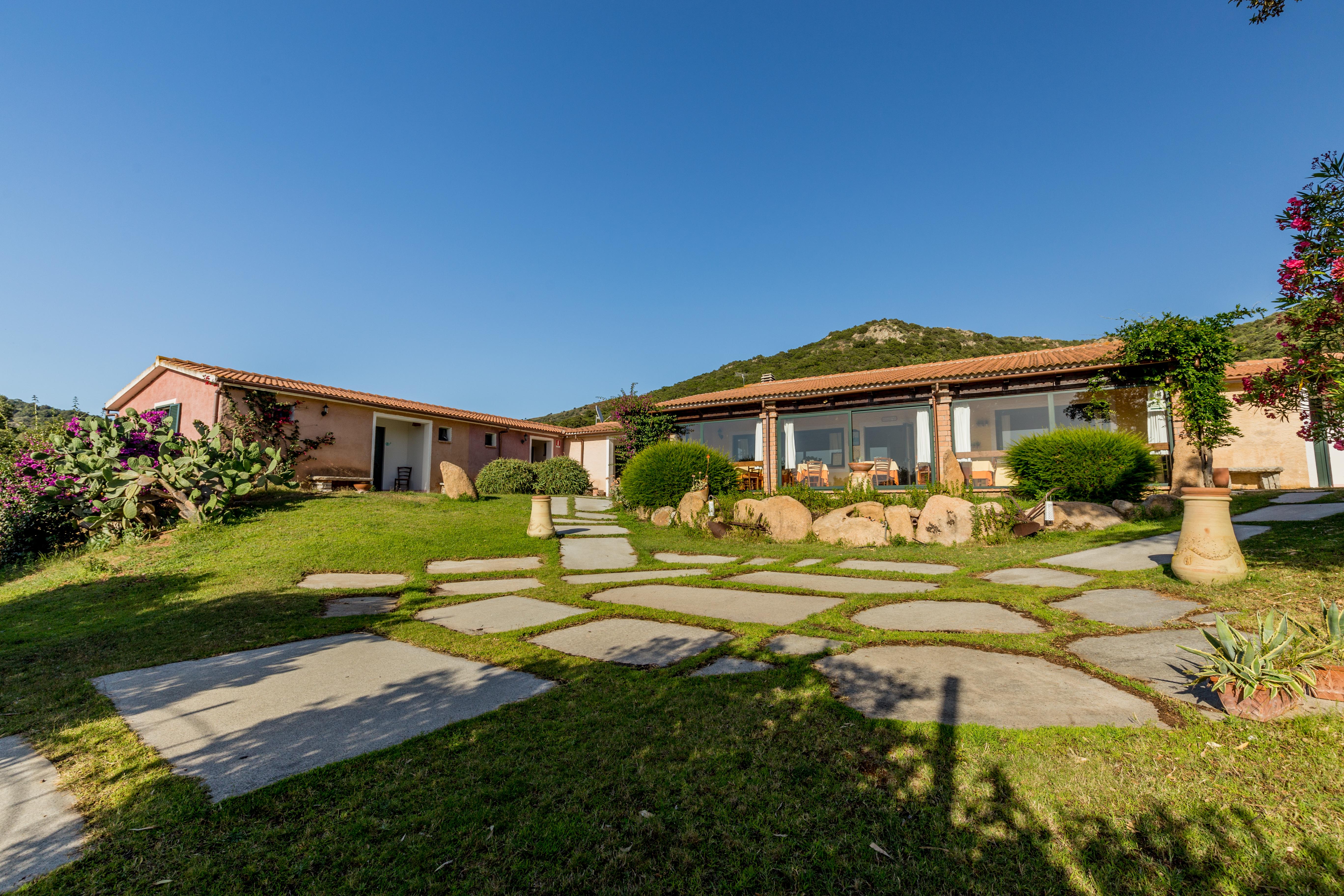 Borgo Di Campagna Hotel Porto San Paolo  Exterior photo