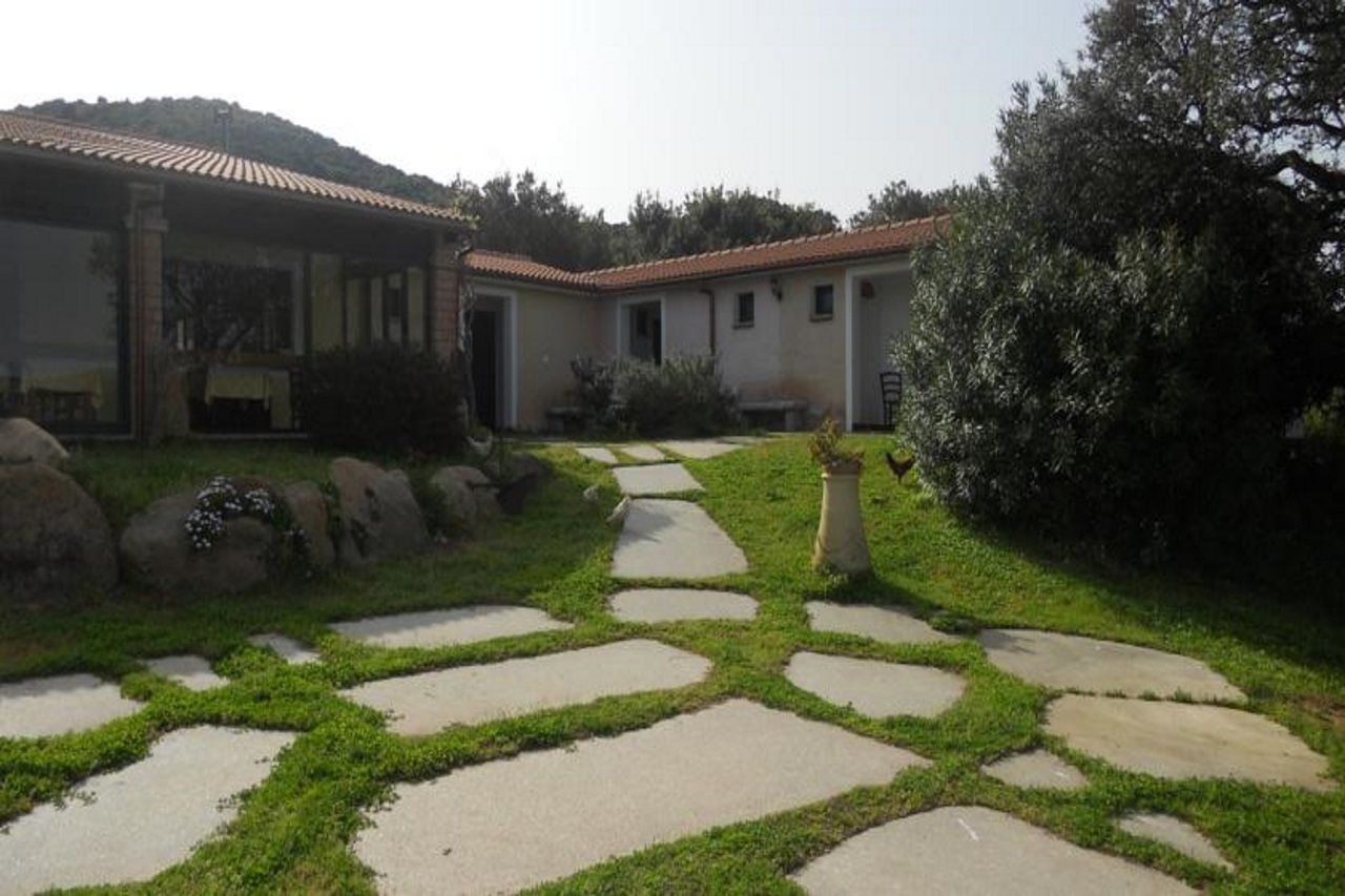 Borgo Di Campagna Hotel Porto San Paolo  Exterior photo